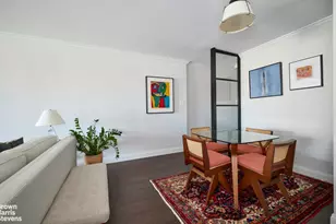 400 E 56th St, New York City, NY 10022 - Photo 2
