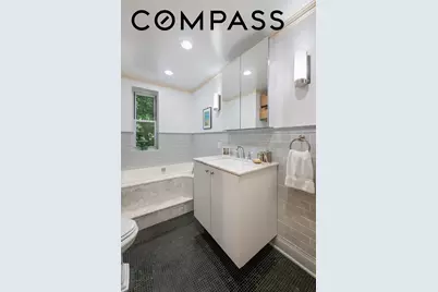 360 Cabrini Boulevard #3F, New York City, NY 10040 - Photo 10