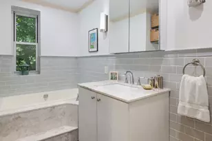 360 Cabrini Blvd, New York City, NY 10040 - Photo 10