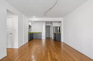 200 E 28th St, New York City, NY 10016 - Photo 6