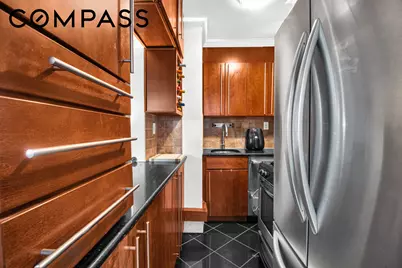 175 Adams Street #6E, Brooklyn, NY 11201 - Photo 4