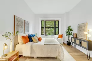 140 W 69th St, New York City, NY 10023 - Photo 2