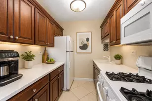 2025 Broadway, New York, NY 10023 - Photo 1