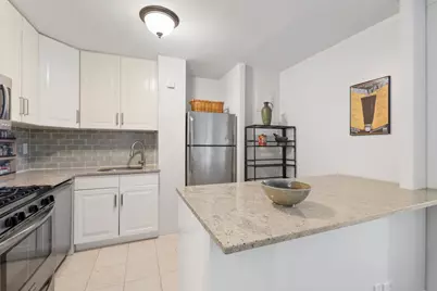 345 E 86th Street #12G, New York City, NY 10028 - Photo 2