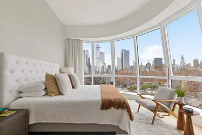 515 W 18th Street #1701, New York City, NY 10011 - Photo 12