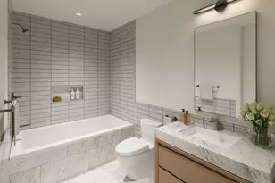 142 W 21st St, New York City, NY 10011 - Photo 4