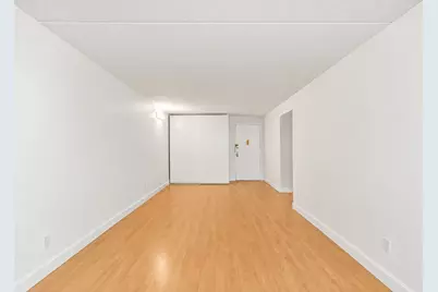 220 Manhattan Avenue #4K, New York City, NY 10026 - Photo 4