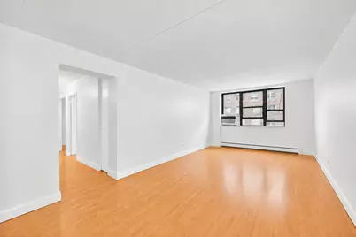 220 Manhattan Avenue #4K, New York City, NY 10026 - Photo 2