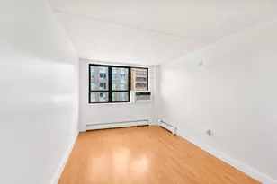 220 Manhattan Ave, New York City, NY 10026 - Photo 8