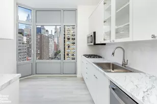 200 E 32nd St, New York City, NY 10016 - Photo 6