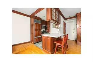 34 W 74th St, New York City, NY 10023 - Photo 4