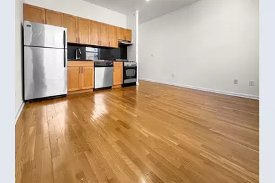 130 E 93rd Street #4B, New York City, NY 10128 - Photo 2