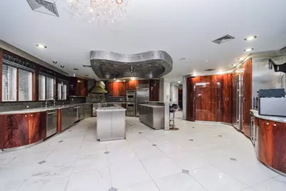 150 Nicolosi Drive, New York, NY 10312 - Photo 18