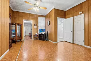 35 Melrose St, New York City, NY 11206 - Photo 18