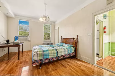 35 Melrose Street, New York City, NY 11206 - Photo 8