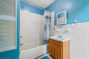 35 Melrose St, New York City, NY 11206 - Photo 12