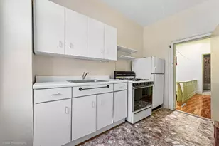 35 Melrose St, New York City, NY 11206 - Photo 10