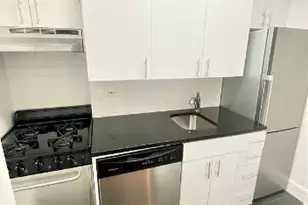 442 W 57th St, New York, NY 10019 - Photo 1