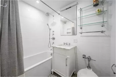 201 E 36th Street #8B, New York City, NY 10016 - Photo 6