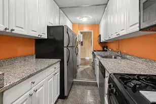 166 E 61st St, New York City, NY 10021 - Photo 4