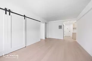 333 E 46th St, New York City, NY 10017 - Photo 12