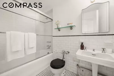 300 W 23rd Street #13K, New York City, NY 10011 - Photo 16