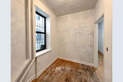 330 S 3rd Street #1, Brooklyn, NY 11211 - Photo 8