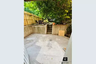 72 Clermont Avenue #1, New York City, NY 11205 - Photo 6