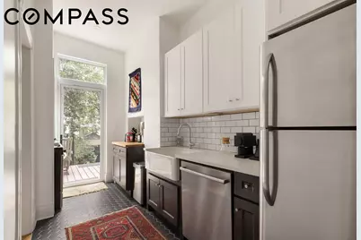 33 Sutton Street, New York City, NY 11222 - Photo 12