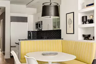 212 E 57th St, New York City, NY 10022 - Photo 4
