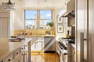 1040 5th Ave, New York City, NY 10028 - Photo 18