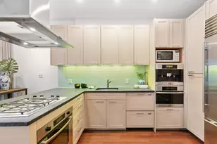 345 E 50th St, New York City, NY 10022 - Photo 2