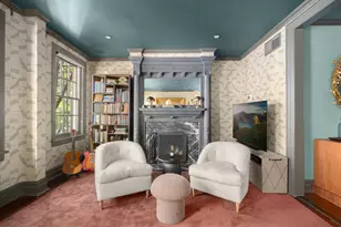 392 Bleecker St, New York City, NY 10014 - Photo 4