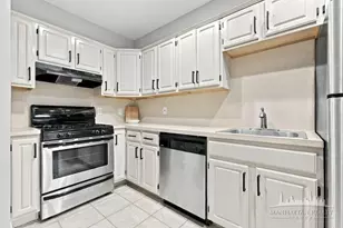 2098 Frederick Douglass Blvd, New York City, NY 10026 - Photo 8