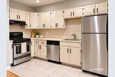 2098 Frederick Douglass Boulevard #3E, New York City, NY 10026 - Photo 2