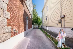 42-11 190th St, New York City, NY 11358 - Photo 20