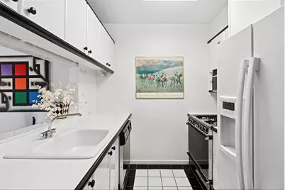 150 W 56th Street #3105, New York, NY 10019 - Photo 14