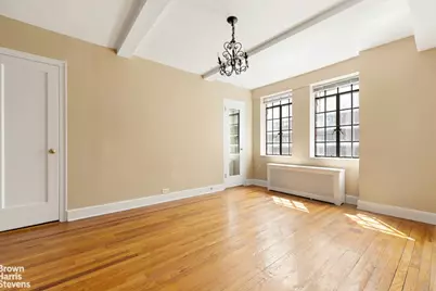 321 E 43rd Street #702, New York City, NY 10017 - Photo 6