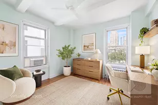 325 W 45th St, New York, NY 10036 - Photo 8