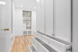 27 W 84th St, New York City, NY 10024 - Photo 10