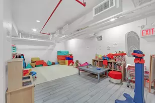 1 Tiffany Pl, New York City, NY 11231 - Photo 18