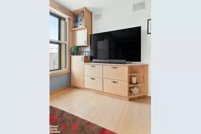 581 Academy Street #5B, New York City, NY 10034 - Photo 8