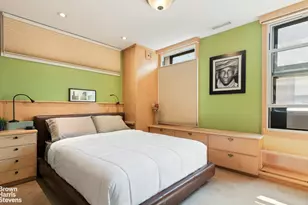 581 Academy St, New York City, NY 10034 - Photo 6