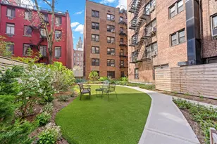 54 E 8th St, New York City, NY 10003 - Photo 18