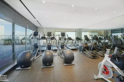 300 E 40th Street #16K, New York City, NY 10016 - Photo 10