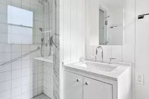 70 E 10th St, New York City, NY 10003 - Photo 14