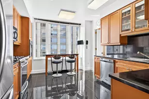 220 Riverside Blvd, New York, NY 10069 - Photo 8