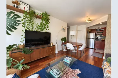 30-85 Vernon Boulevard #3F, Astoria, NY 11102 - Photo 4
