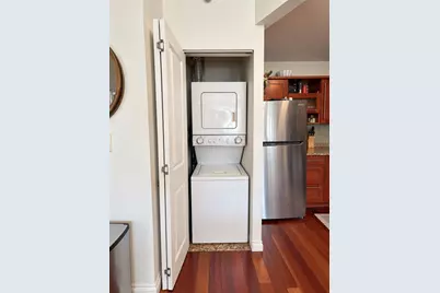 30-85 Vernon Boulevard #3F, Astoria, NY 11102 - Photo 6