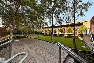 515 E 72nd Street #28A, New York City, NY 10021 - Photo 16